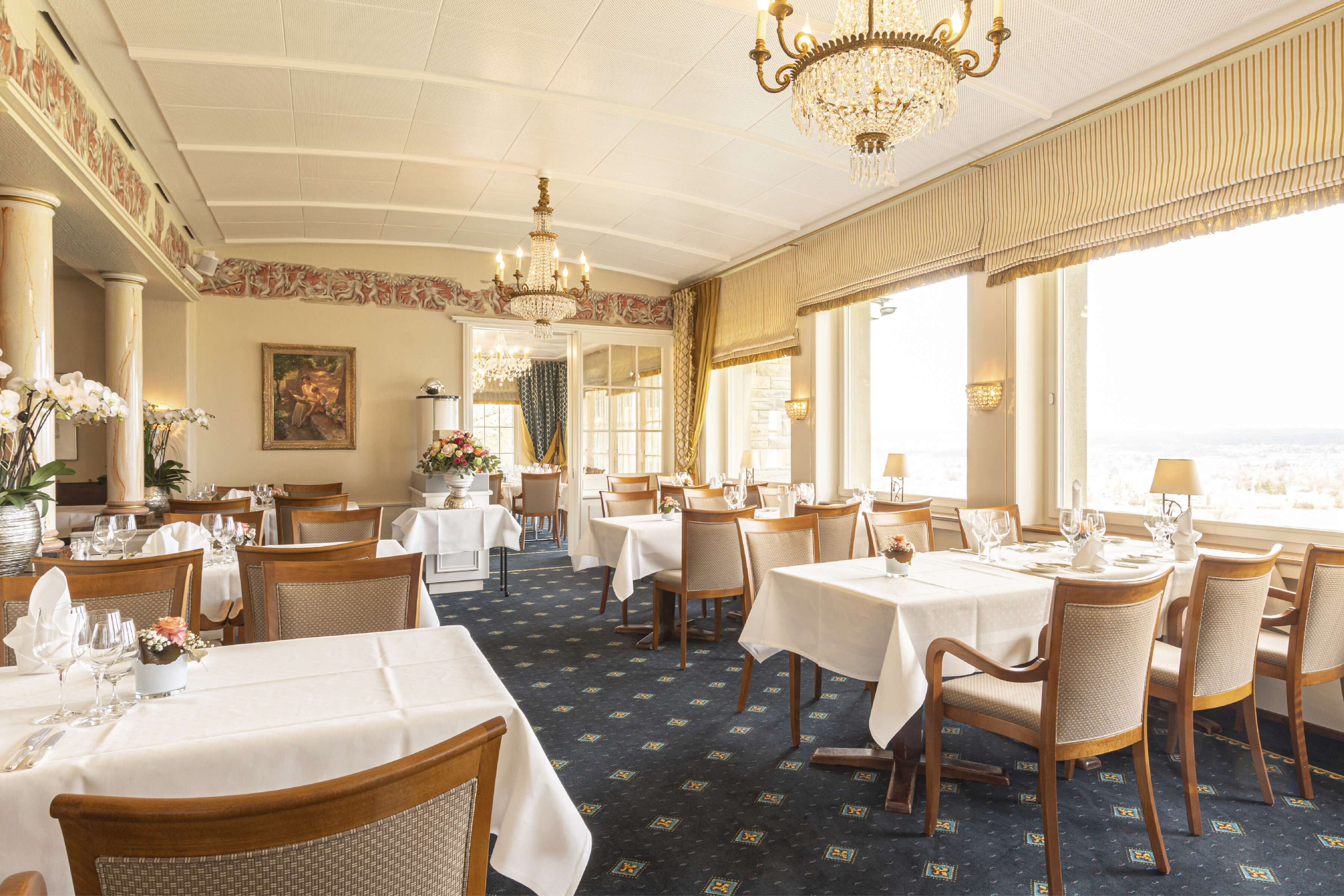 Restaurant-1
